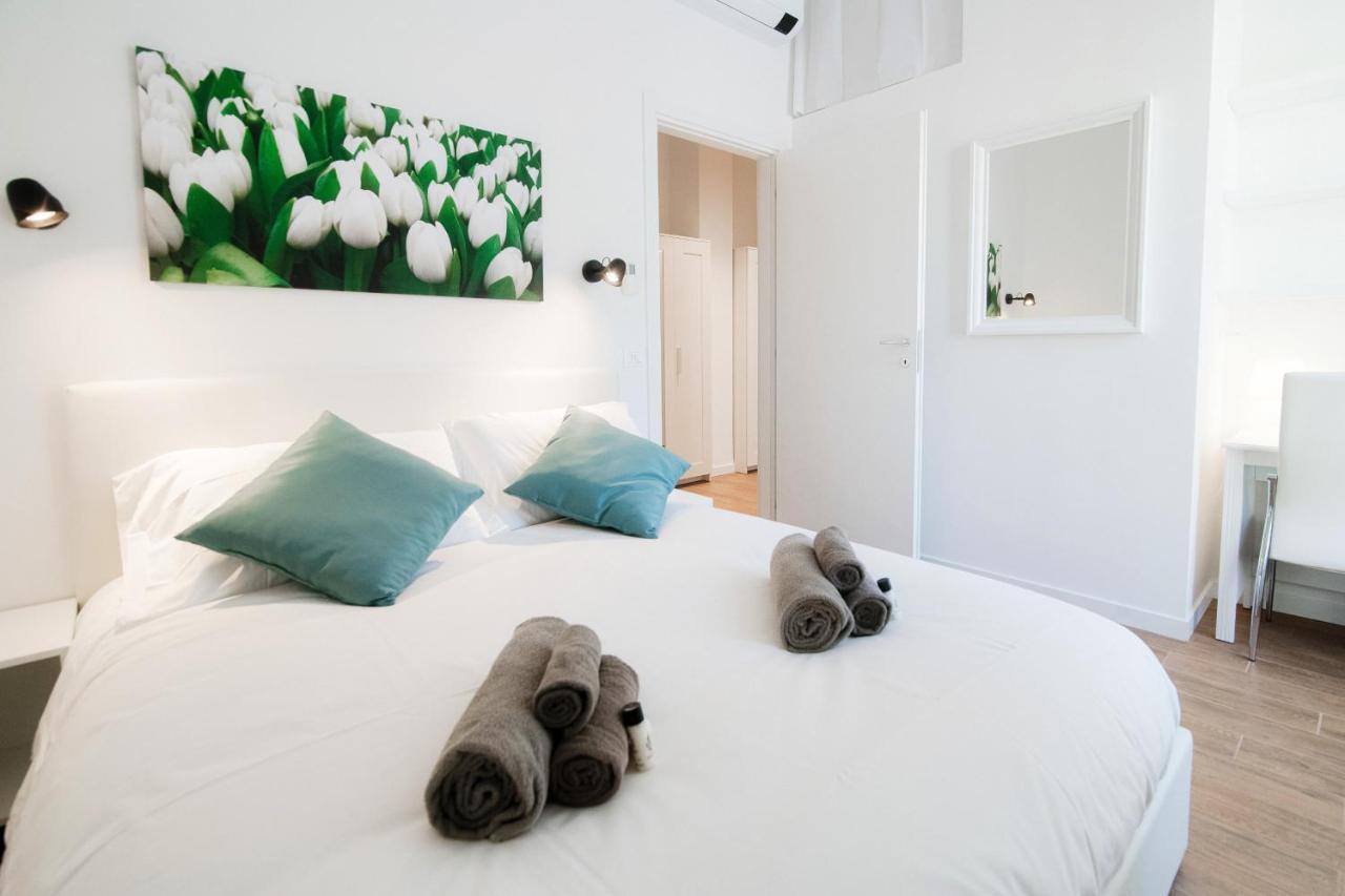 White Loft Como Central - The House Of Travelers Экстерьер фото