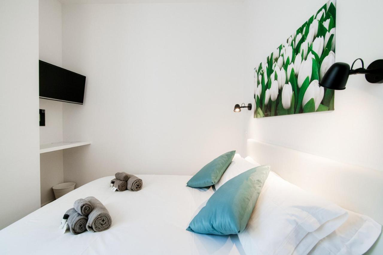 White Loft Como Central - The House Of Travelers Экстерьер фото